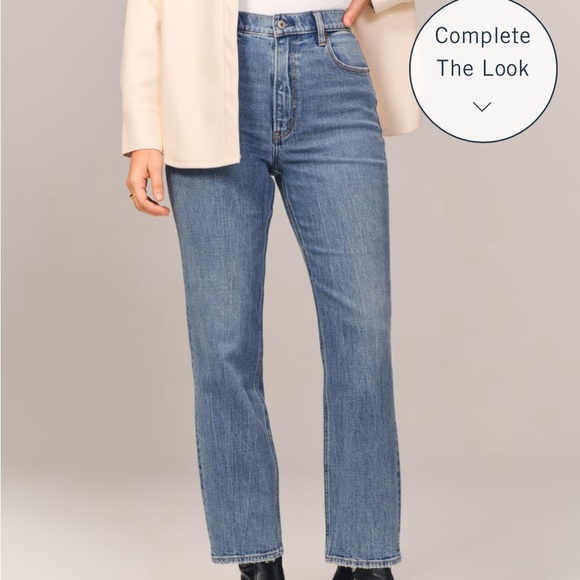 Abercrombie & Fitch Curve Love Ultra High Rise Ankle Straight Jean - Picture 8 of 11